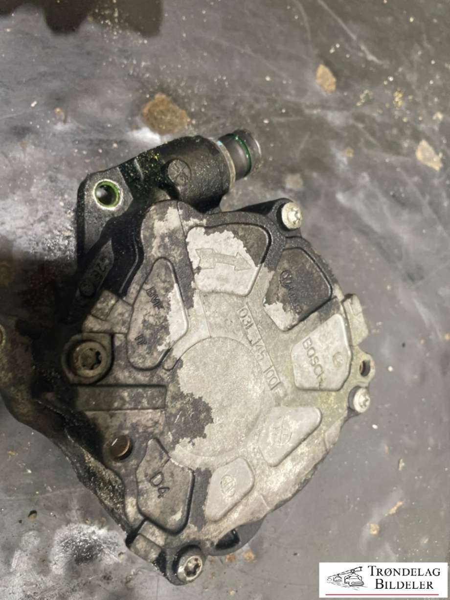 Vakuumpumpe til VW Caddy 2010-2015 (Type III, Fase 2)  (06F 903 023 F|)