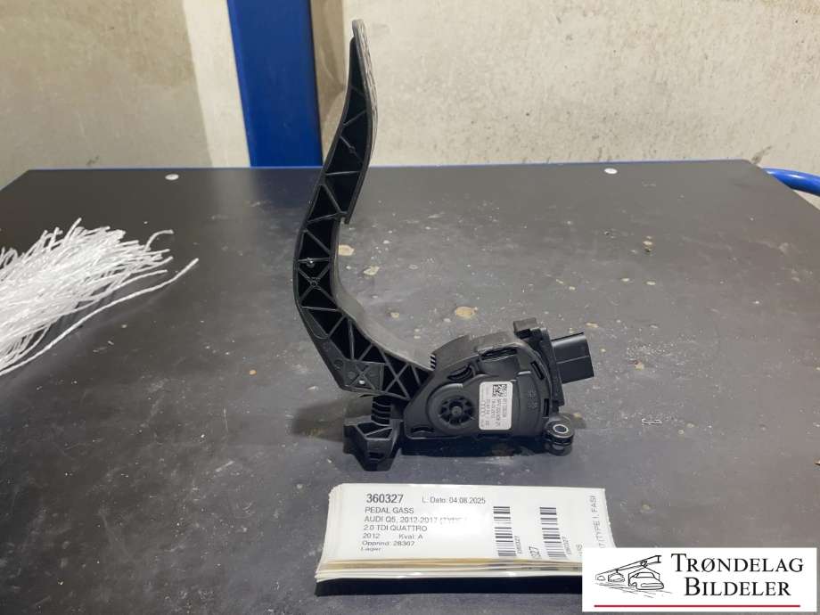 Pedal gass til Audi Q5, 2012-2017 (Type I, Fase 2)  (8K1 723 523 A)