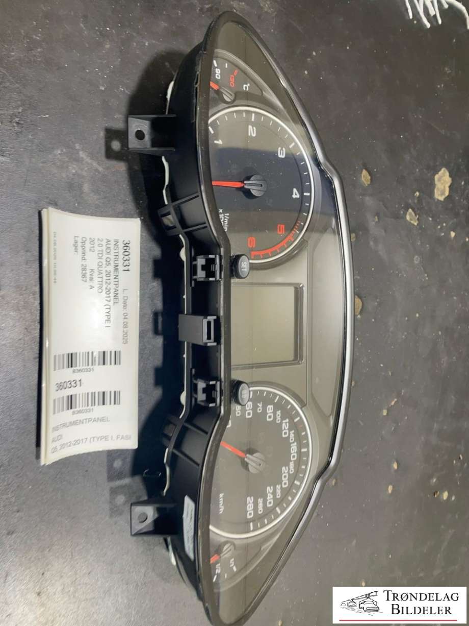 Instrumentpanel til Audi Q5, 2012-2017 (Type I, Fase 2)  (8R0 920 931 B)