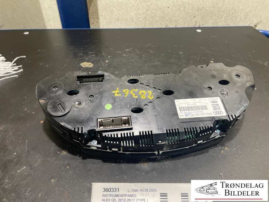 Instrumentpanel til Audi Q5 2012-2017 (Type I, Fase 2)  (8R0 920 931 B|)