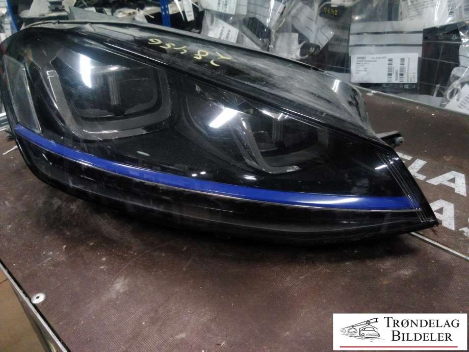 Frontlykt høyre full-LED til VW e-Golf 2014-2017 (Fase 1)  (5GE941036|)