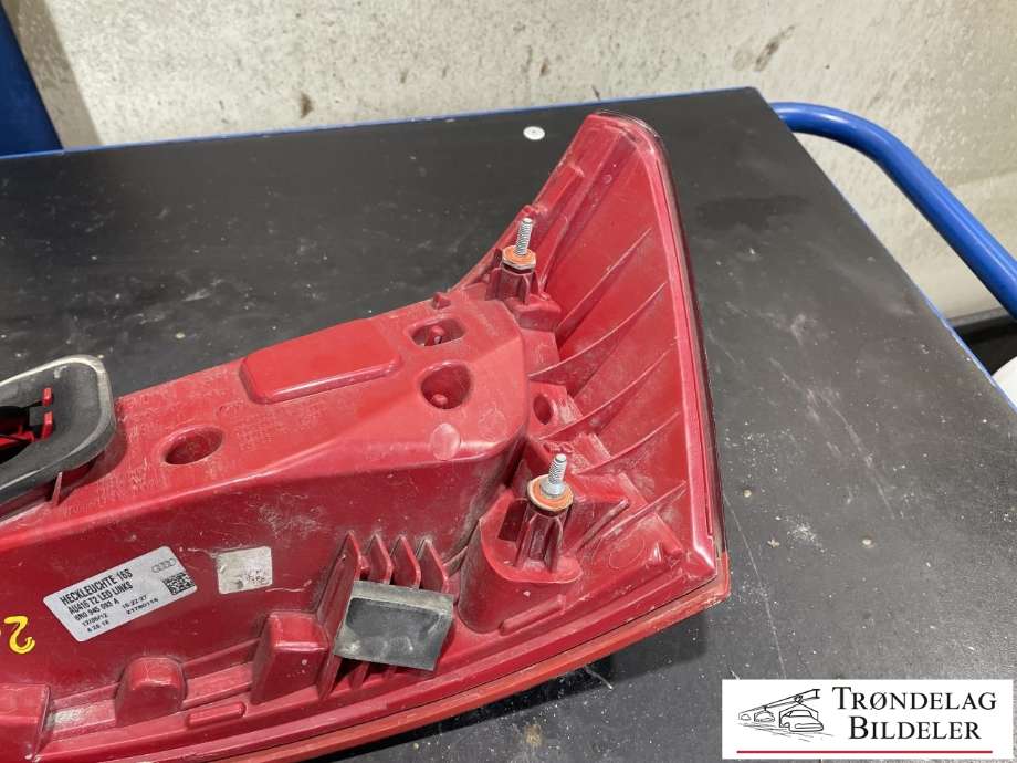 Baklykt venstre til Audi Q5 2012-2017 (Type I, Fase 2)  (8R0945093A|)