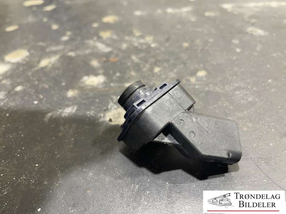 Parkeringskamera foran til Ford Kuga 2019-->> (Type III)  (2536409|LJ6T-19H222-AC|)