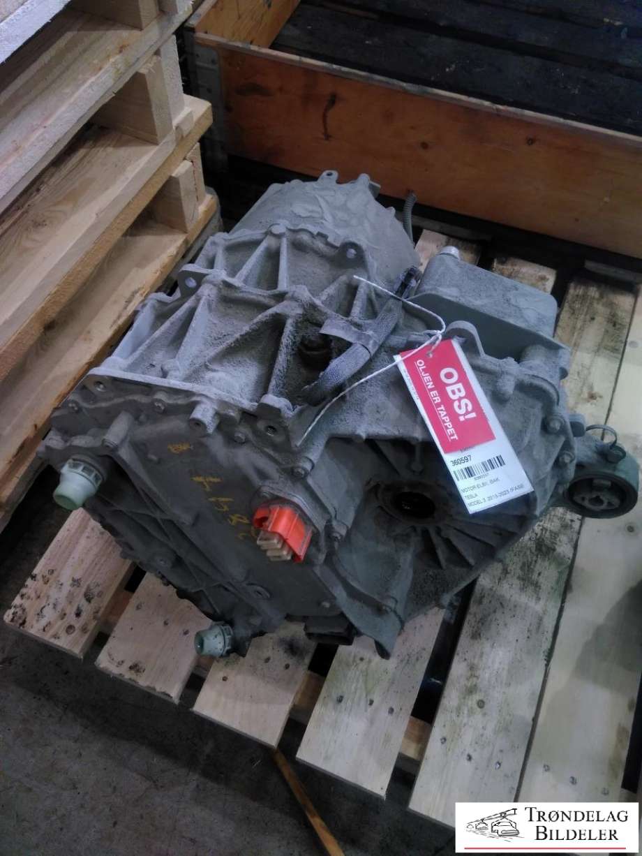 Motor elbil bak til Tesla Model 3, 2018-2023 (Fase 1)  (1120980)
