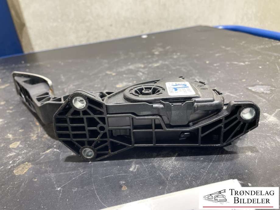 Pedal gass til Suzuki Vitara 2015-->> (Type IV) (4940068LF1|)