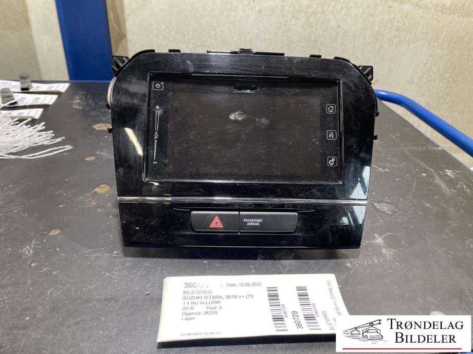 Bilstereo til Suzuki Vitara, 2015-->> (Type IV)  (7 515 000 405)