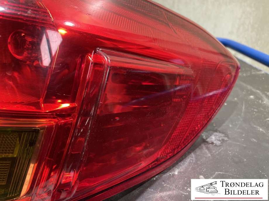 Baklykt høyre ytre til Suzuki Vitara 2015-->> (Type IV)  (3565054P00|)