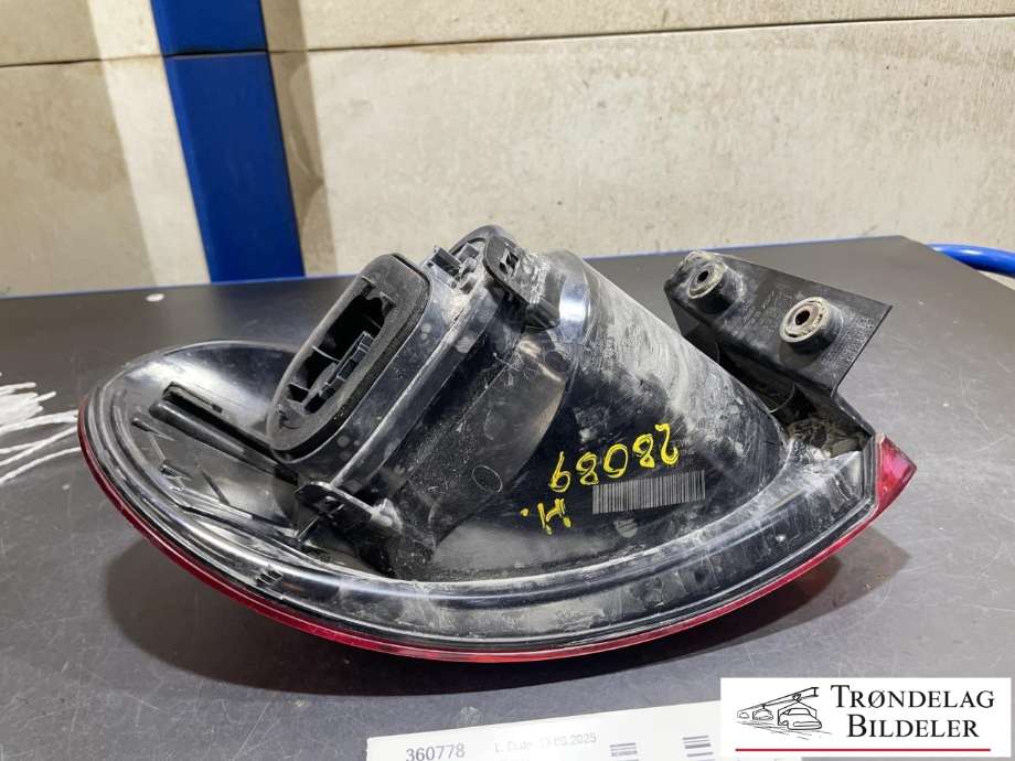 Baklykt høyre ytre til VW Tiguan 2007-2011 (Type I, Fase 1)  (5N0945096H|5N0945112D|)