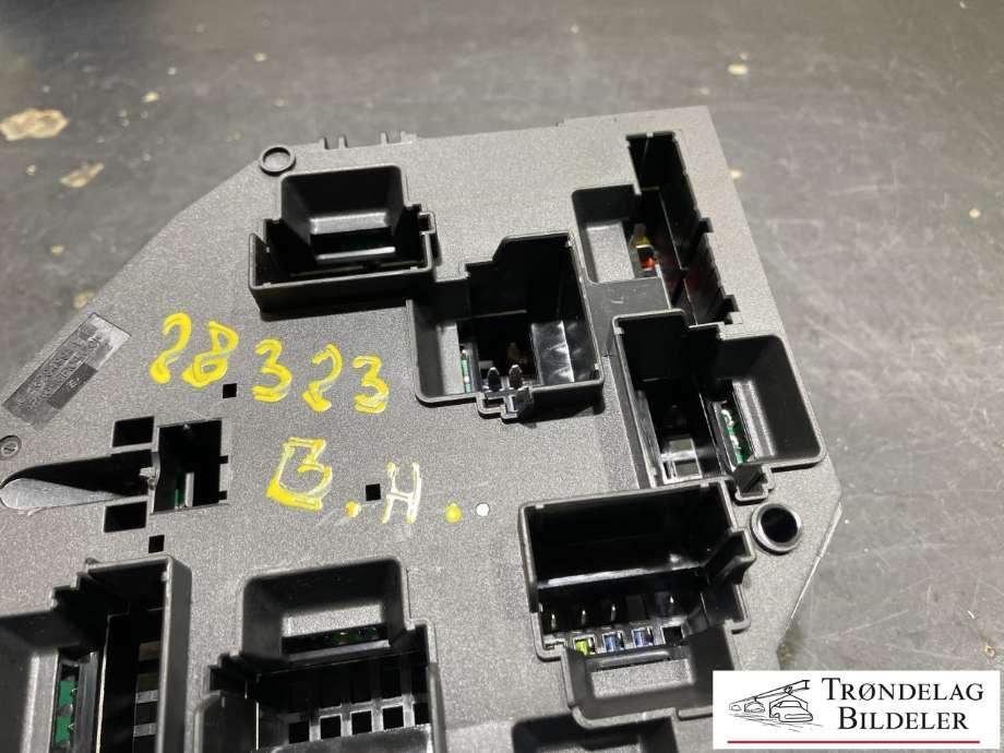 Sikringsboks til BMW X3 2010-2017 (F25) (F25) (9259469-03|61 14 9 259 469|)