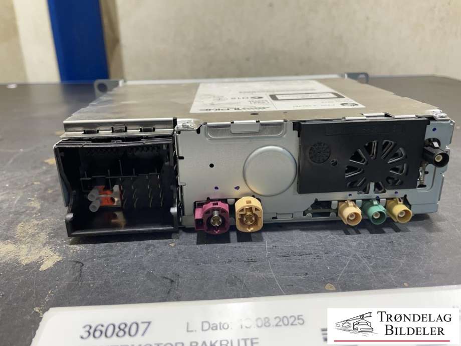 Viskermotor bakrute til BMW X3 2010-2017 (F25) (F25) (7237062-02|67 63 7 237 062|)
