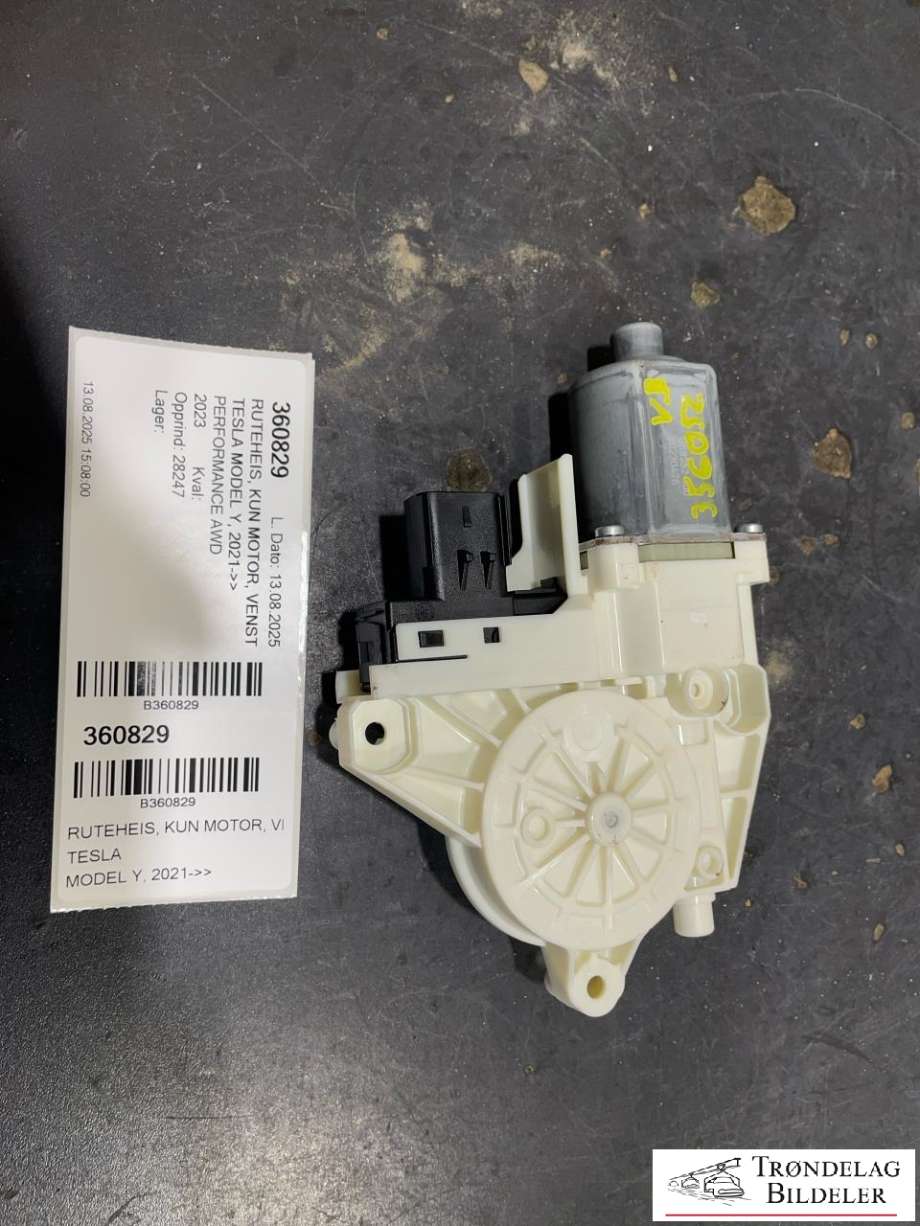 Ruteheis, kun motor, venstre bak til Tesla Model Y, 2021-2024 (Type I) (013082306H)