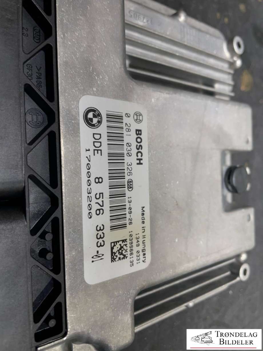 Styreenhet motor til BMW X3 2010-2017 (F25) (F25) (0 281 030 326|8 566 333-01|)