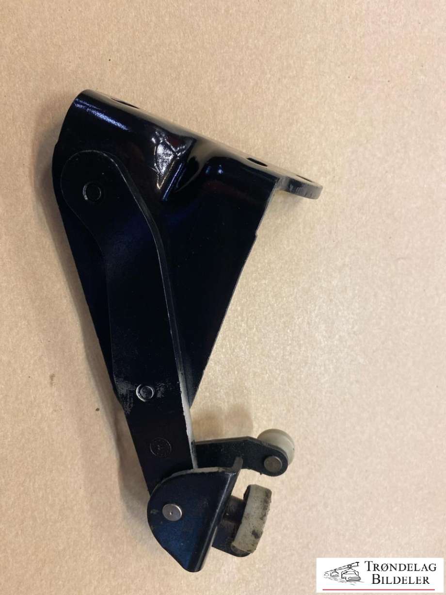 Dørhengsel høyre foran til VW Transporter / Caravelle 2009-2015 (Fase 2) (T5) (T5) (7H0843398|)