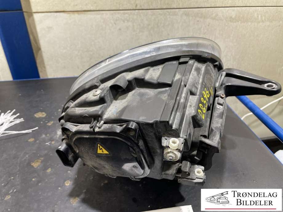 Frontlykt venstre xenon til VW Beetle 2011-2018 (Type II)  (5C1 941 031 C|)