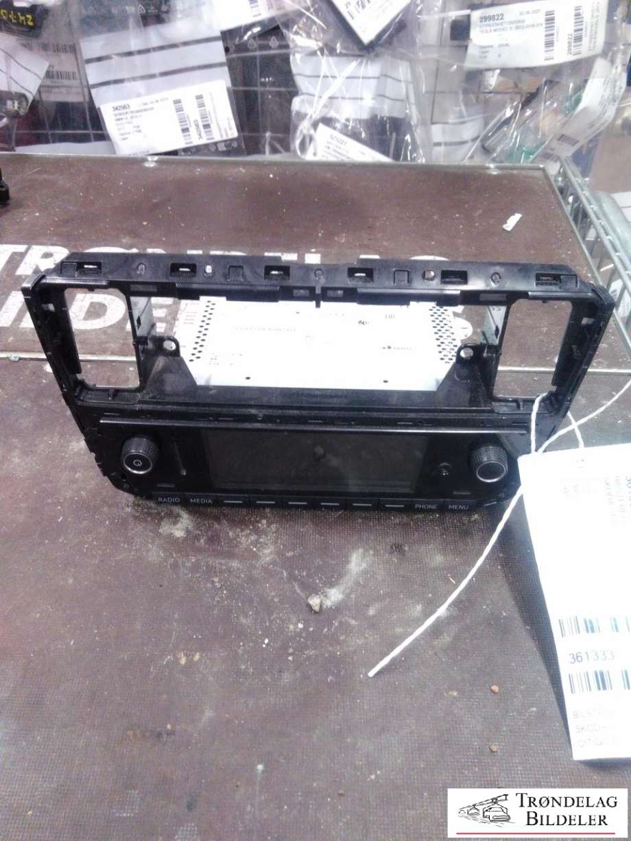 Bilstereo til Škoda Citigo-e, 2019-->>  (1ST 035 869 B)