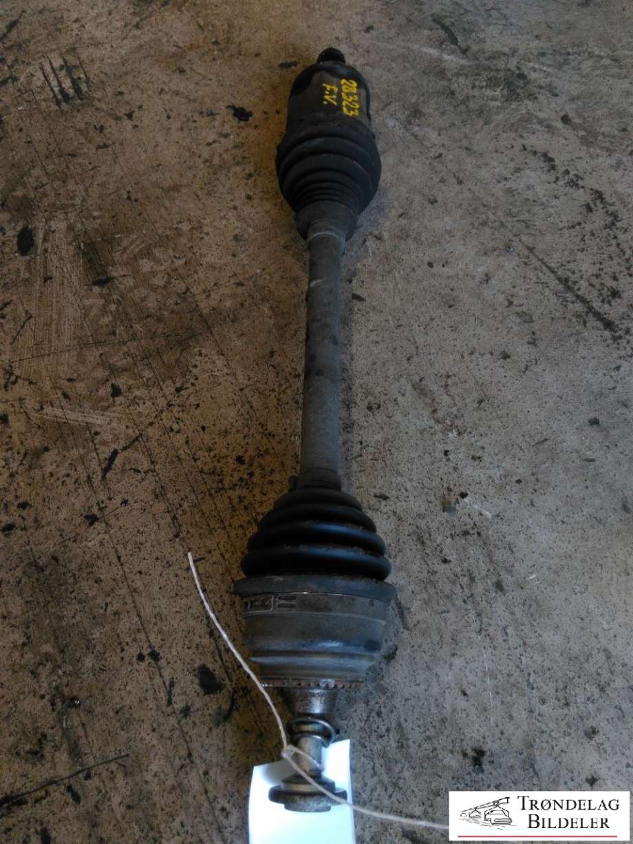 Drivaksel venstre foran til BMW X3, 2010-2017 (F25) (F25) (31607619657)