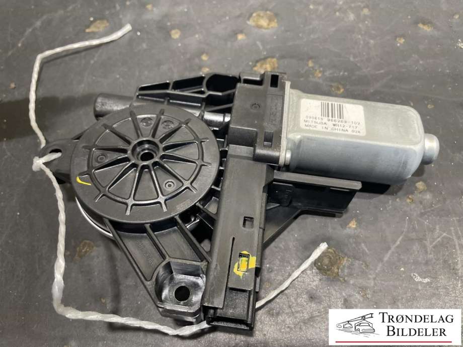 Ruteheis, kun motor, høyre foran til Volvo XC60 2008-2013 (Type I, Fase 1)  (966296-102|)