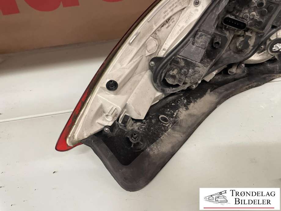 Baklykt venstre til Opel Insignia A 2009-2014  (13279621|)