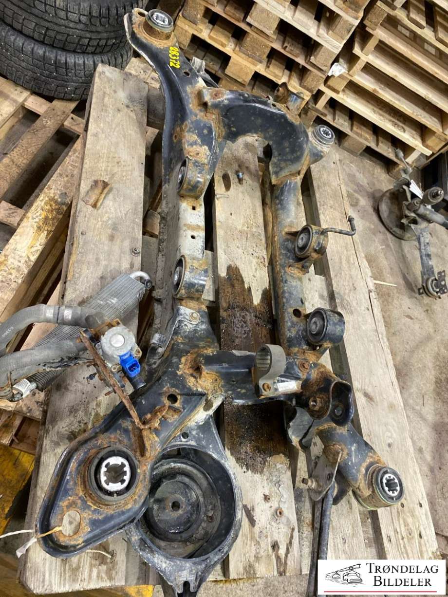 Travers bak til Volvo V60/V60 CC 2013-2018 (Type I, Fase 2) (31429013|)