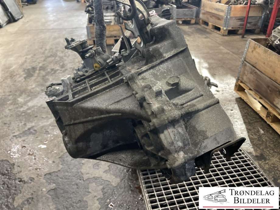 Girkasse manuell til Toyota Yaris 2012-2014 (Type III, Fase 1) (303000D190|303000D410|)