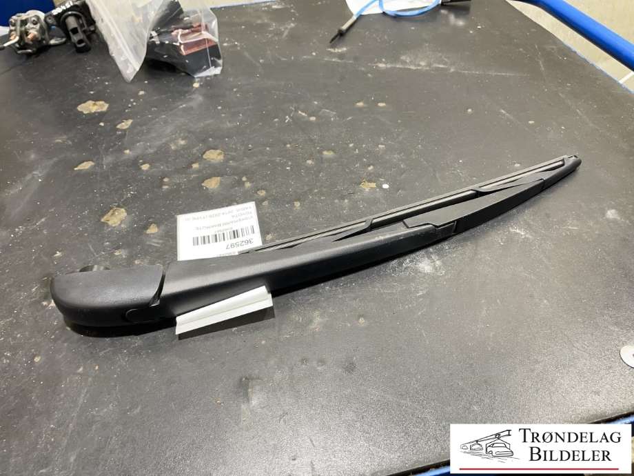 Viskerarm bakrute til Toyota Yaris 2014-2020 (Type III, Fase 2)  