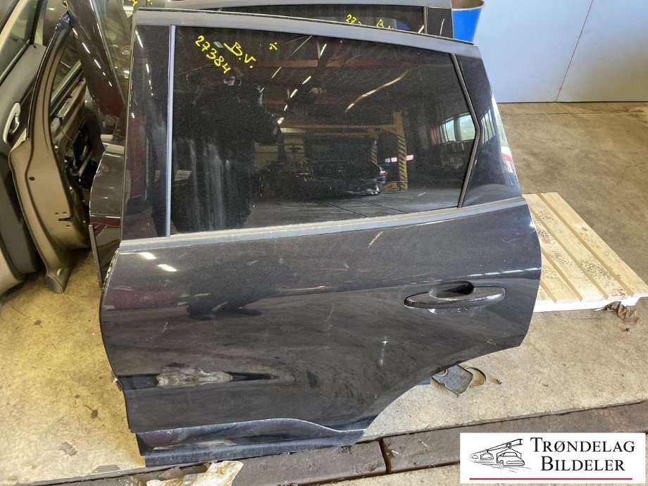 Dør venstre bak til Ford Kuga, 2019-->> (Type III)  (2793148)