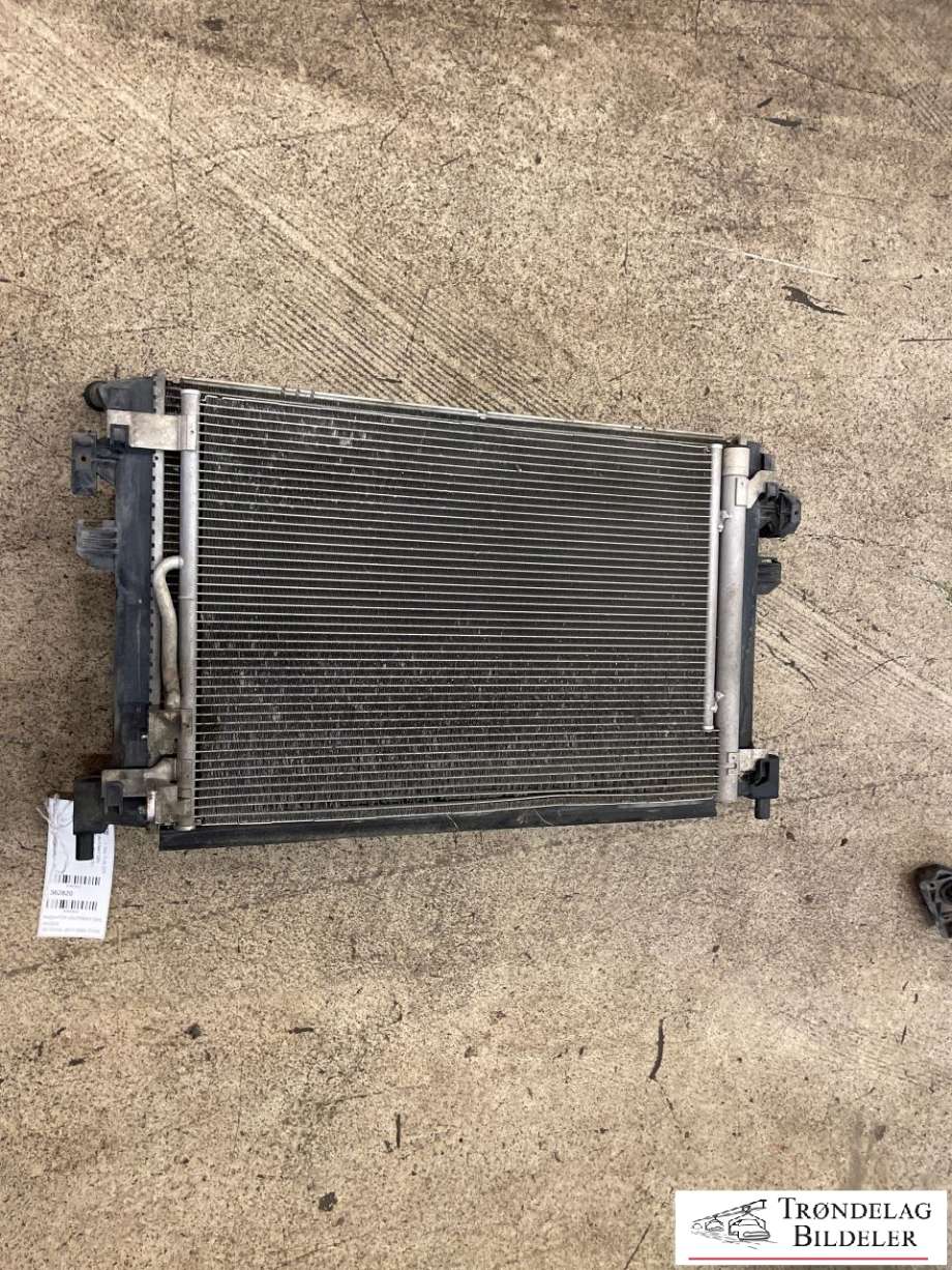 Radiator (automat gir) til Škoda Octavia, 2017-2020 (Type III, Fase 2)  (5Q0 121 251 GB)