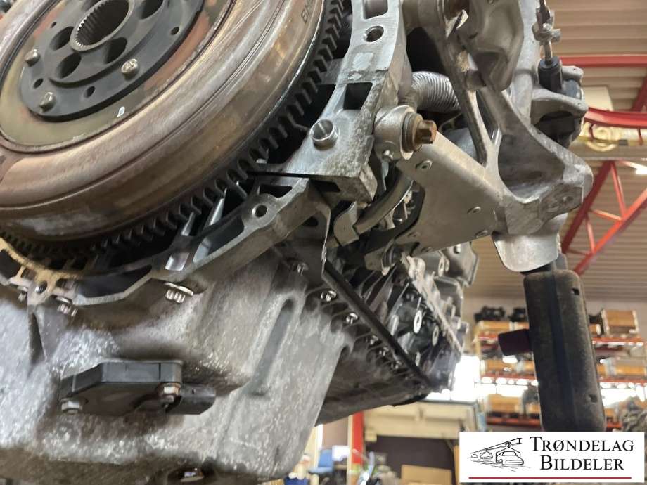 Motor bensin til BMW M3 2014-2019 (F80) (F80) (S55B30A|11 00 2 433 194|)
