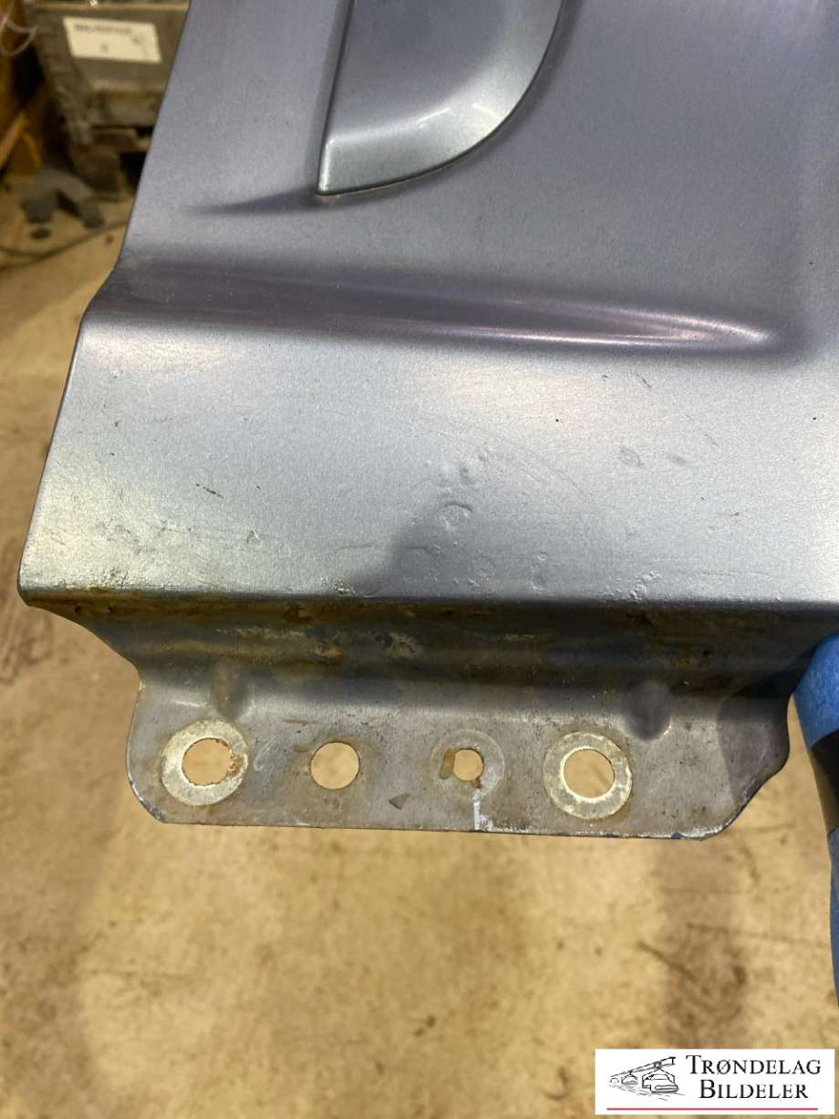 Skjerm venstre foran til Jaguar XF 2008-2015 (X250) (X250) (C2Z4034|8X2316006AD|)