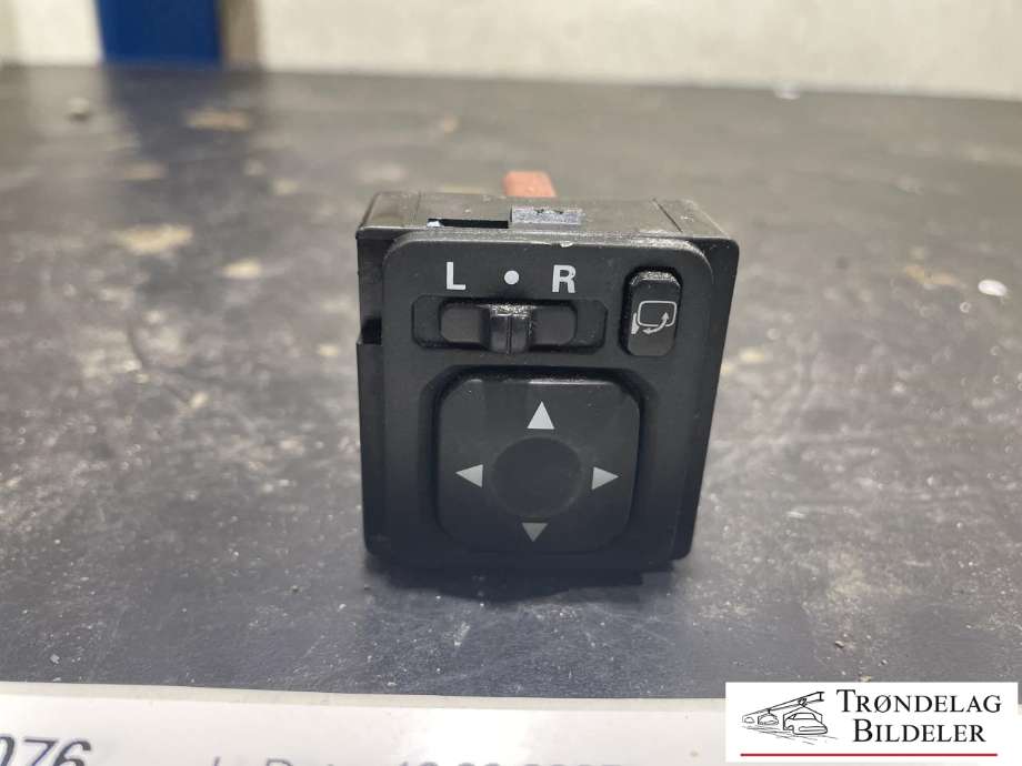 Bryter speil til Mitsubishi Pajero 2007-2016 (Type IV, Fase 1) (MR951187|)