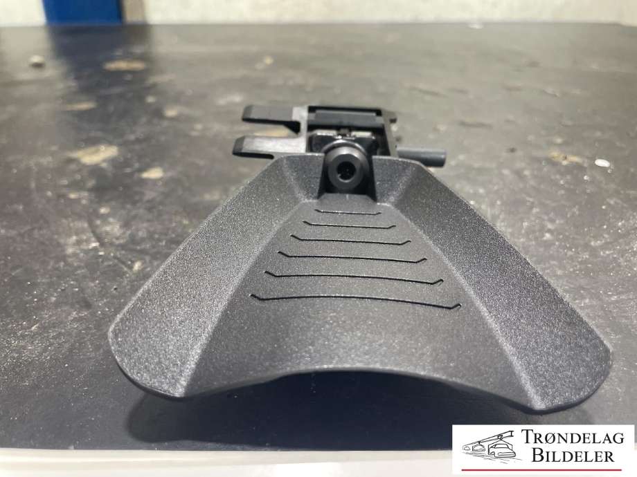 Parkeringskamera foran til BMW M3 2014-2019 (F80) (F80) (162700111|9278359-03|6651 622580200C)
