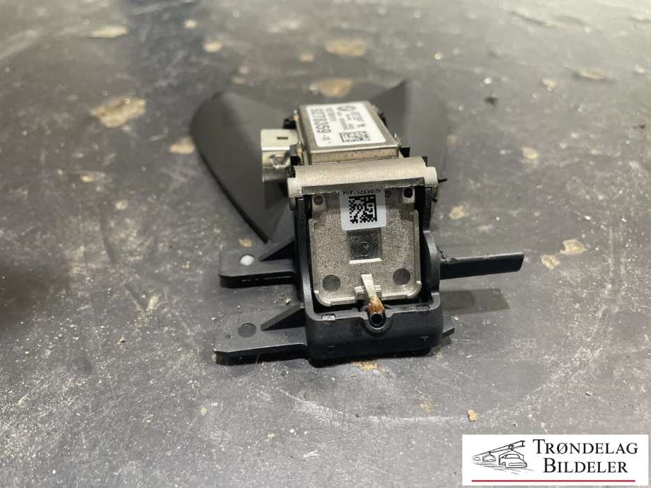 Parkeringskamera foran til BMW M3 2014-2019 (F80) (F80) (162700111|9278359-03|6651 622580200C)