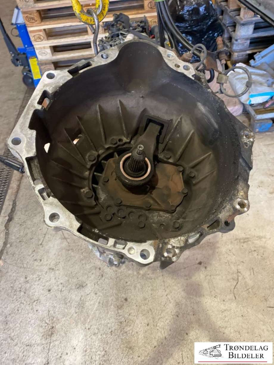 Girkasse manuell til Toyota Hiace 2001-2006 (Fase 2) (330302F290|)