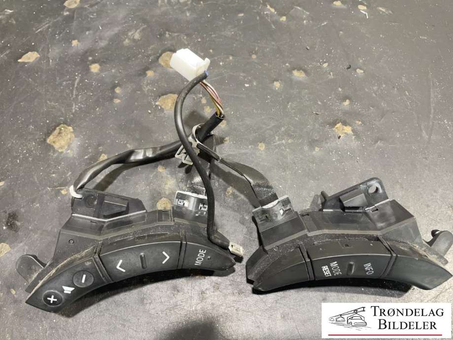Bryter rattjustering til Toyota Hilux 2006-2011 (8425071010B0|)