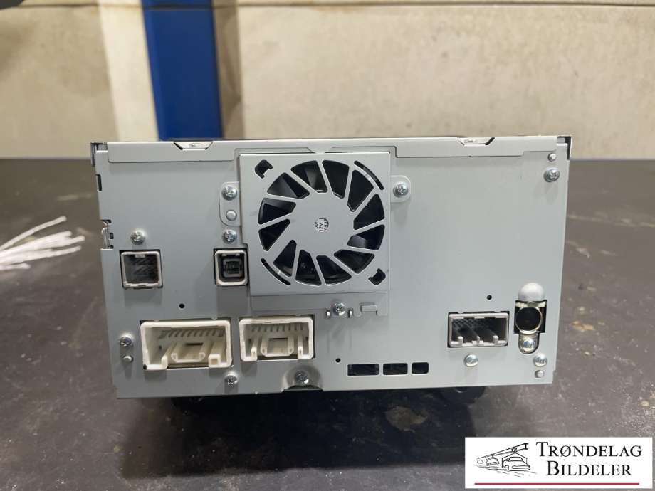 Bilstereo til Mitsubishi Pajero 2007-2016 (Type IV, Fase 1) (8750A374|)