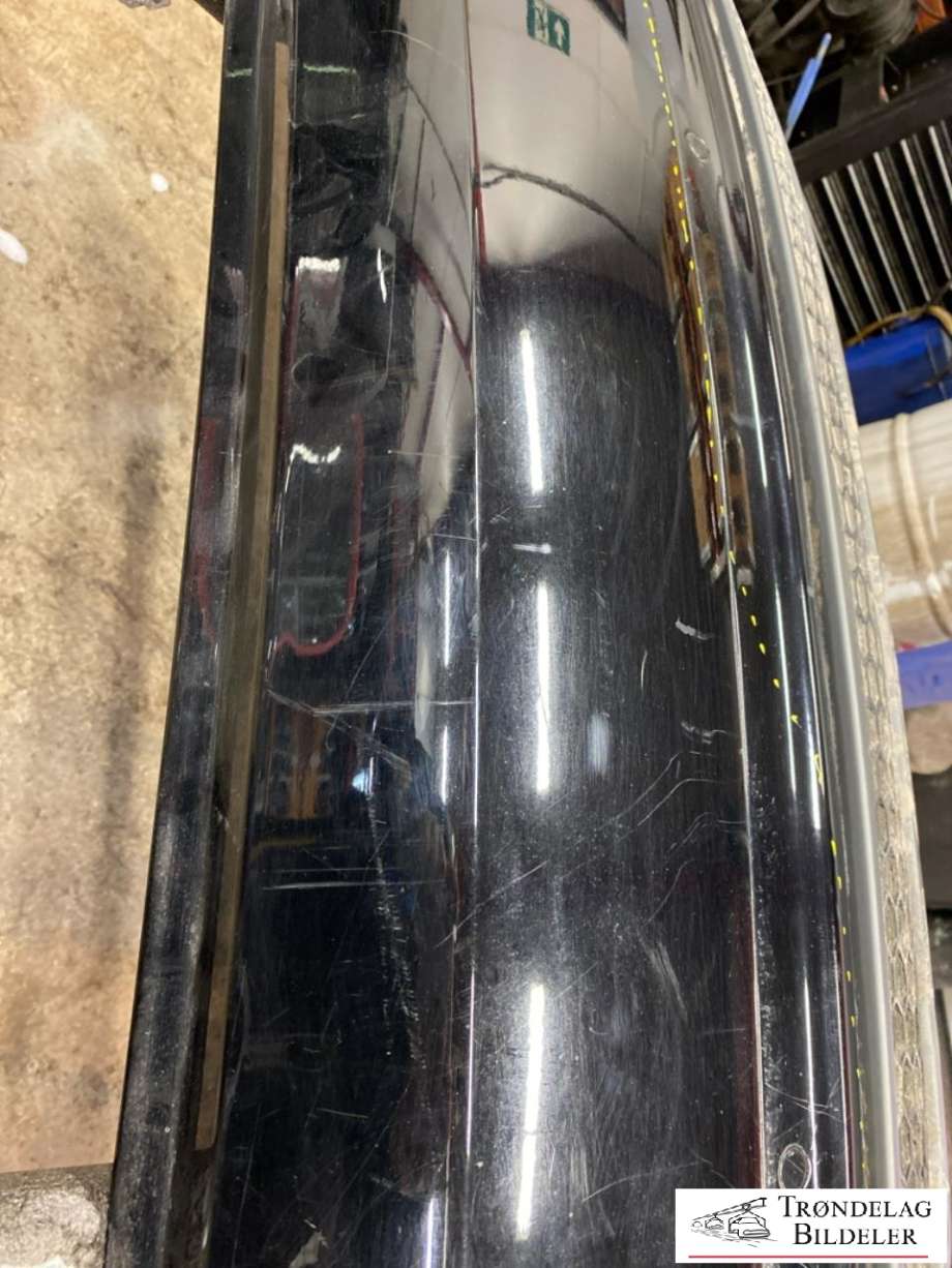 Støtfanger bak til Audi Q3 2011-2014 (Type I, Fase 1) (8U0 807 067 B|8U0 807 434 G|8U0 807 823 B)
