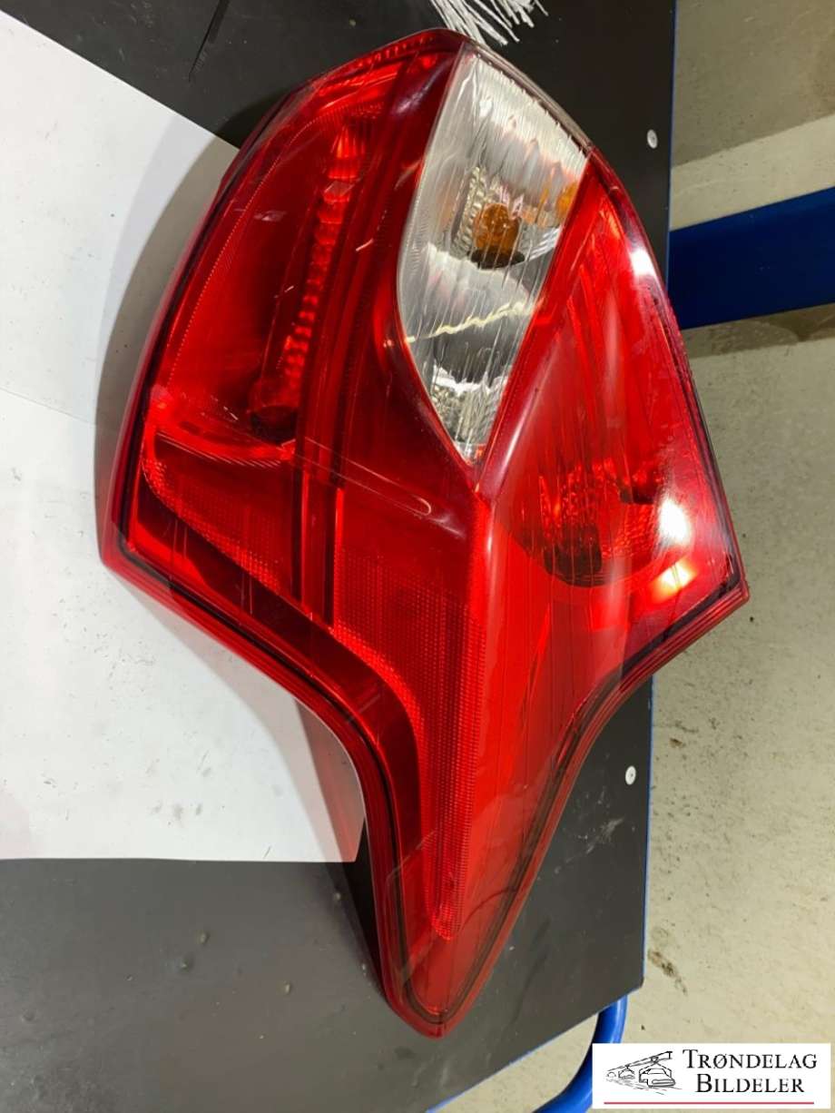 Baklykt høyre til Ford Focus, 2011-2014 (Type III, Fase 1)  (BM5113405AK)