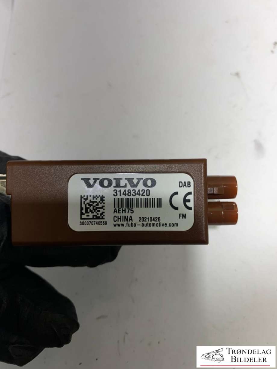 Antenne forsterker til Volvo XC40 2018-2024  (31483420|)