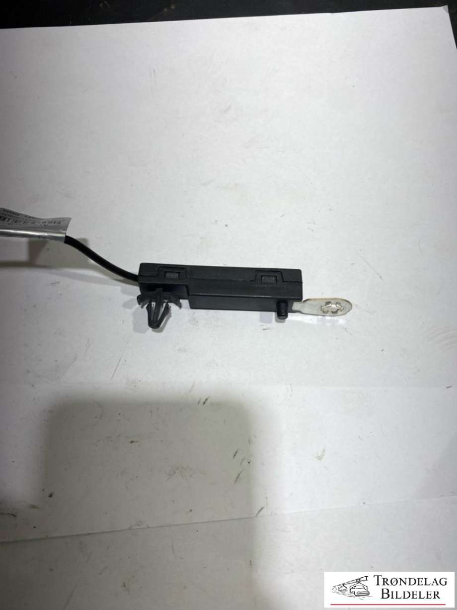 Antenne navigasjon til Volvo XC40 2018-2024 (31409870|)