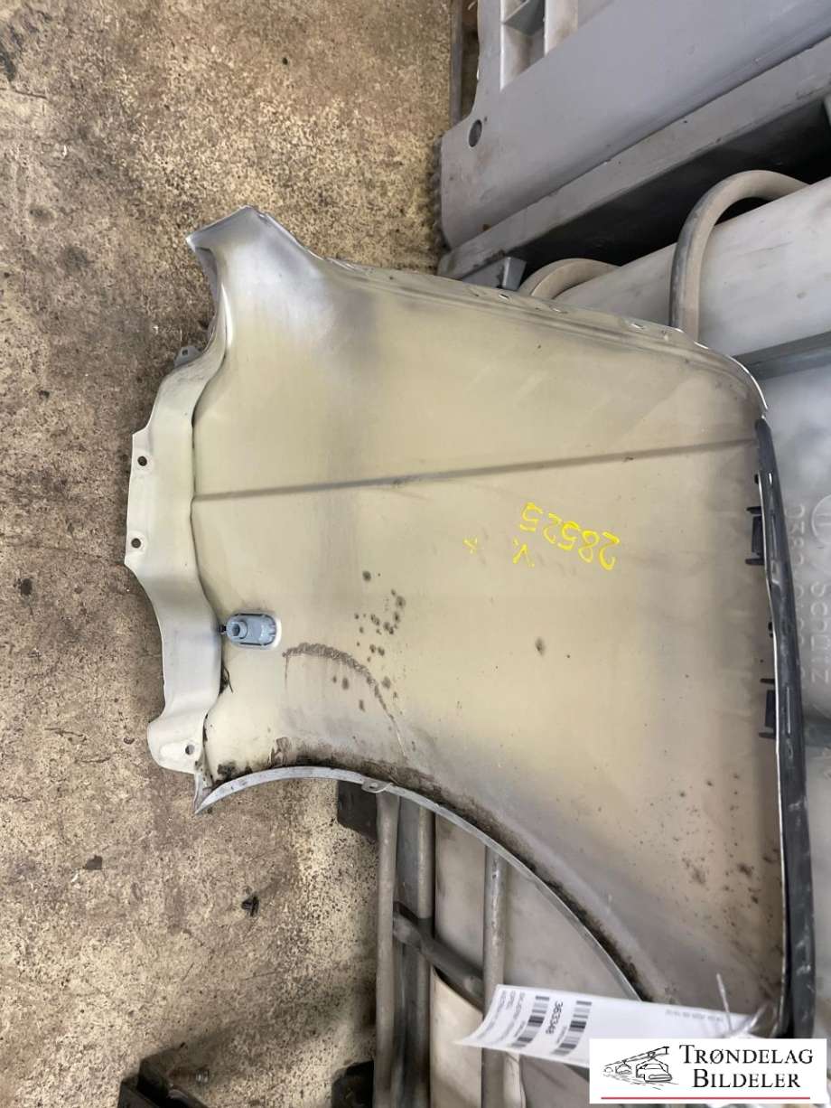 Skjerm venstre foran til Opel Astra H 2004-2009 (93178666|6101339|)
