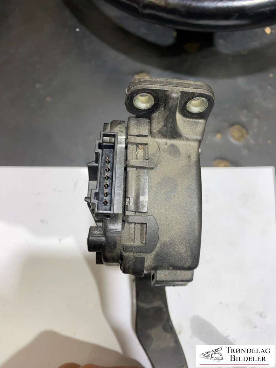 Pedal gass til VW Transporter / Caravelle 2009-2015 (Fase 2) (T5) (T5) (7H1723503J|)