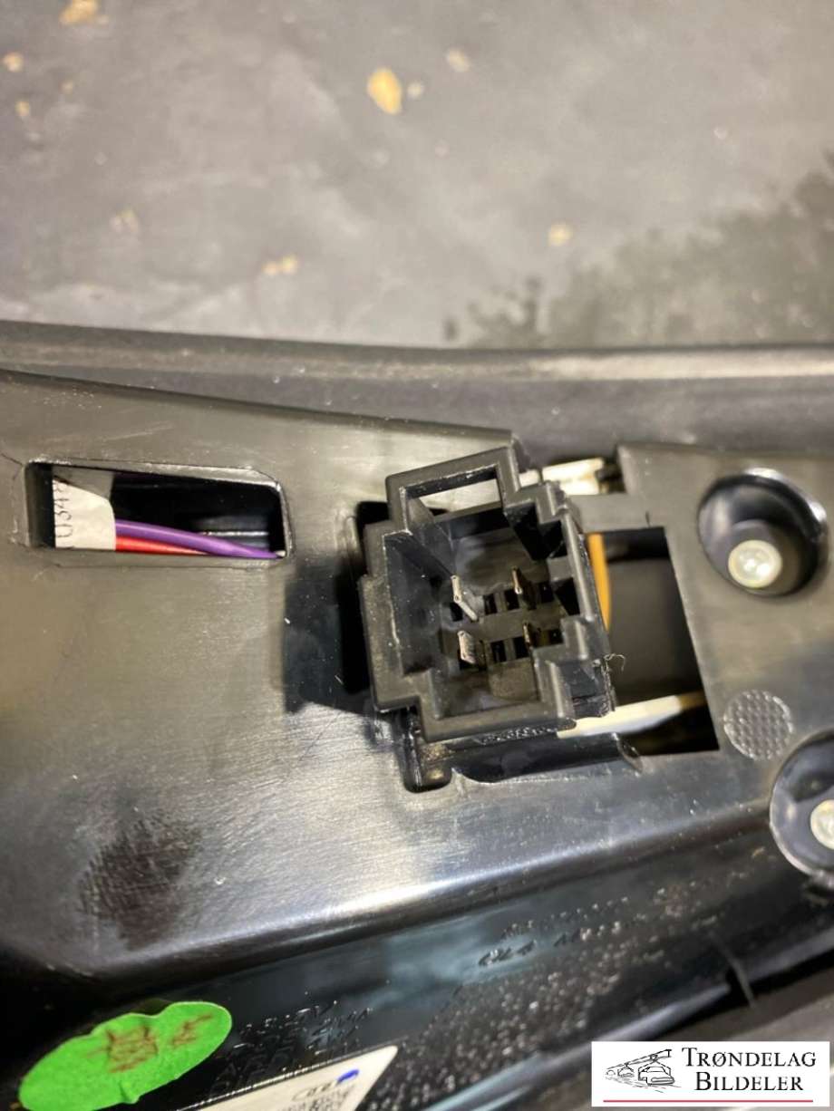 Baklykt høyre til Audi Q3 2011-2014 (Type I, Fase 1)  (8U0 945 094 H|)
