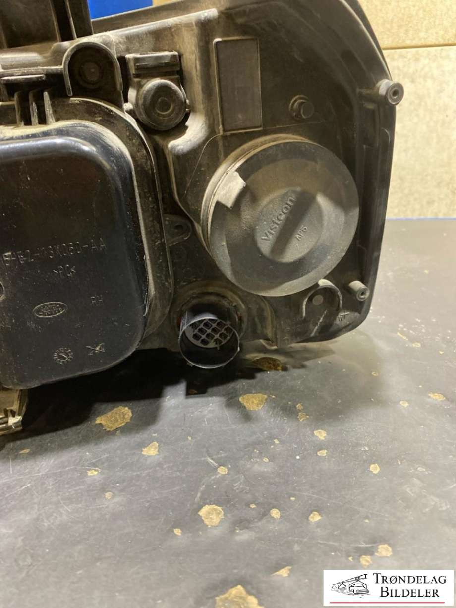 Frontlykt høyre xenon til Land Rover Freelander 2007-2014 (Type II)  (6H5213W029EC|)