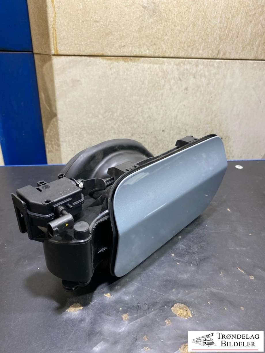 Tanklokk til BMW M3 2014-2019 (F80) (F80) (51177238100|)