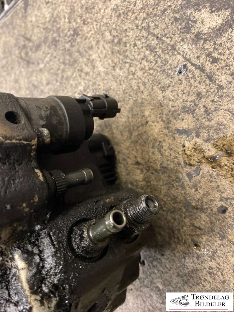 Dieselpumpe til Volvo XC90 2002-2006 (Type I, Fase 1)  (8689590|)