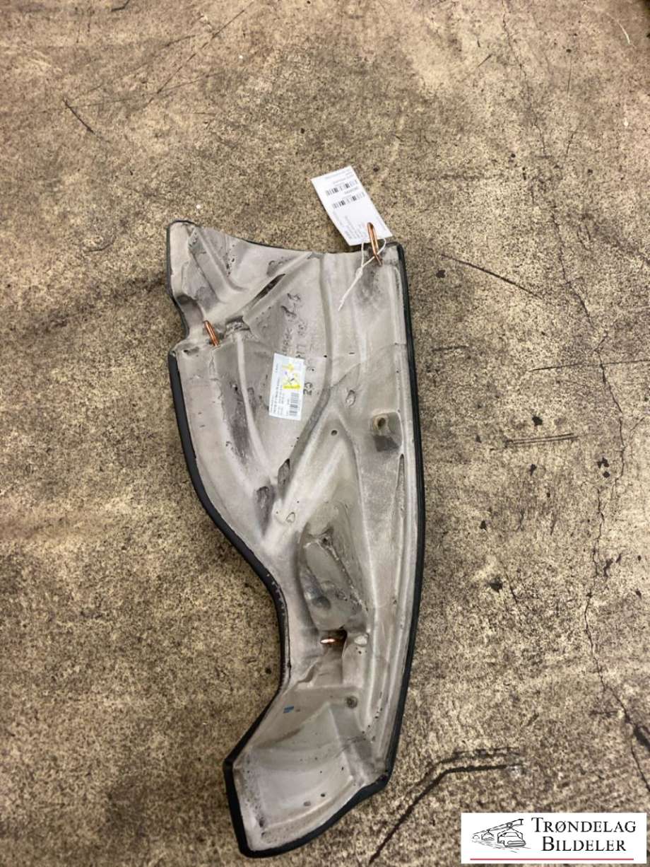 Sete armlene til BMW M3 2014-2019 (F80) (F80) (8058125-02|)