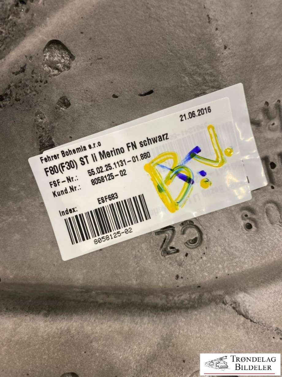 Sete armlene til BMW M3 2014-2019 (F80) (F80) (8058125-02|)