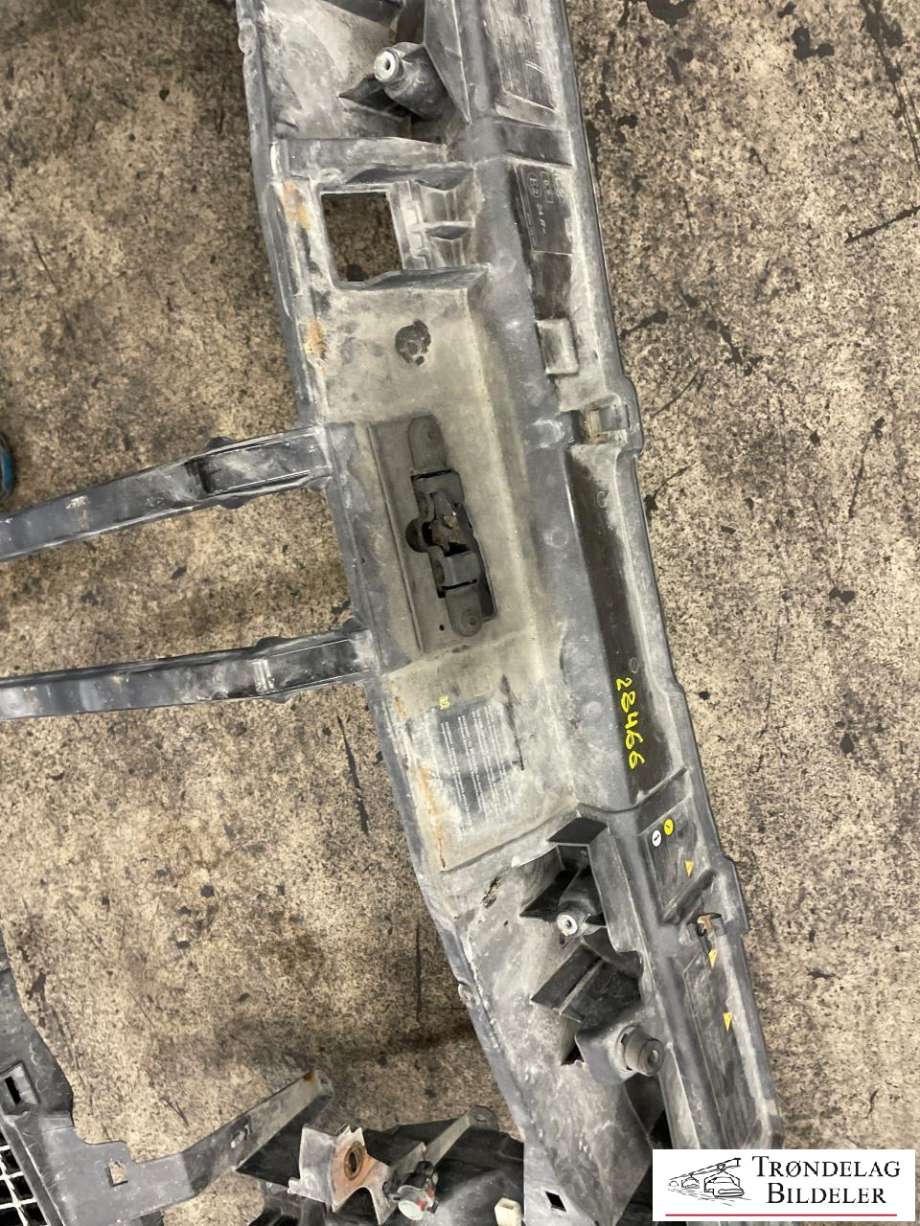 Frontplate til Opel Movano 2010-->> (93168267|95528758|)