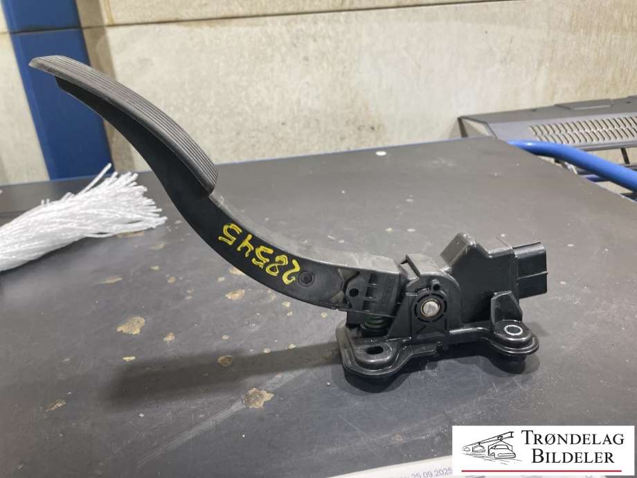Pedal gass til Mitsubishi Outlander 2007-2010 (Type II, Fase 1) (4620A160|)