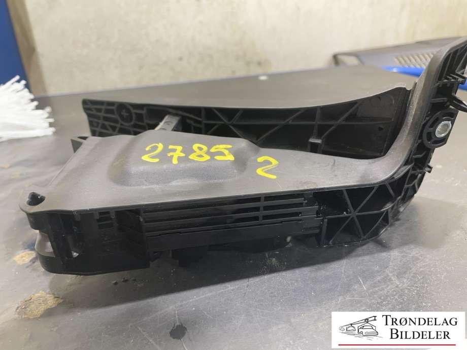 Pedal gass til BMW M3 2014-2019 (F80) (F80) (35 40 6 889 818|)